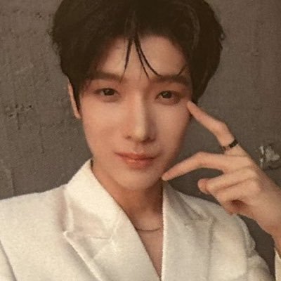 maë 🍊's profile picture