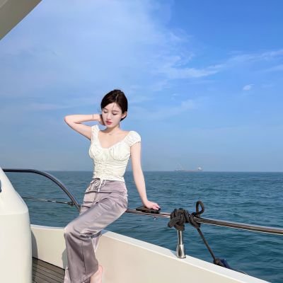 ellirqhxjfmez's profile picture