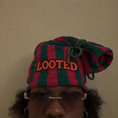 𝖑𝖔𝖔𝖙𝖊𝖉's profile picture