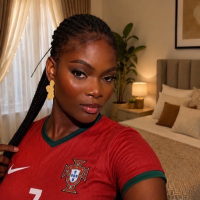 TariOyin's profile picture
