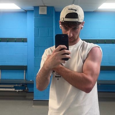 MasterJ414's profile picture