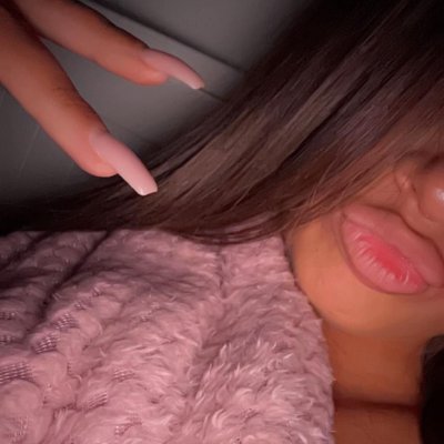 Nayla (secret account)'s profile picture