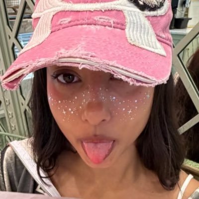 fan's profile picture