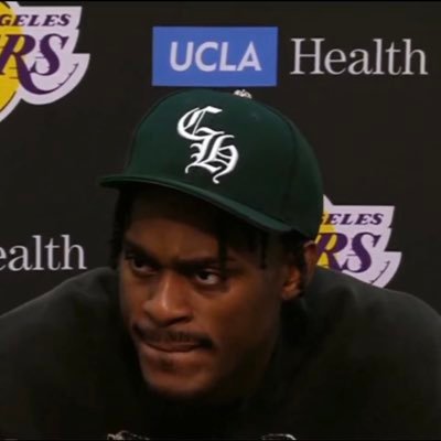 ST0L3NBYVAND0's profile picture