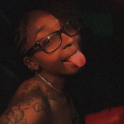 M A Y 💎| O N L Y P A G E⭐️'s profile picture