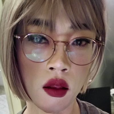 yoflaty's profile picture