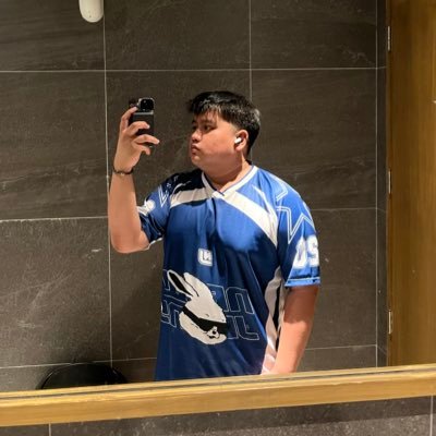JeAr🌙's profile picture