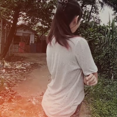 May Lay's profile picture