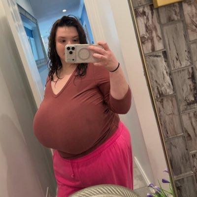 K C's profile picture