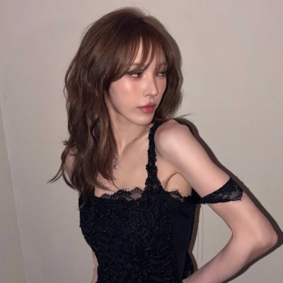 JS_forWanandYul's profile picture