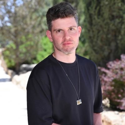 Gil Dickmann | גיל דיקמן's profile picture