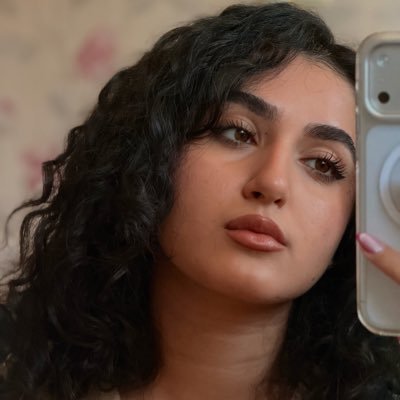 ئالین's profile picture