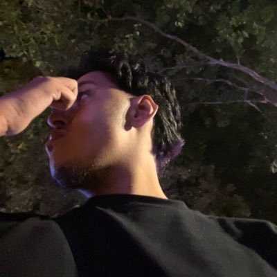 Z 🌘's profile picture
