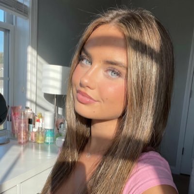 Violet's profile picture