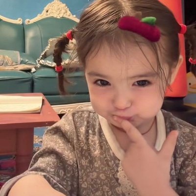 TinyMomments's profile picture