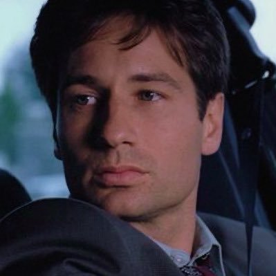 laura | x files era! 🛸's profile picture