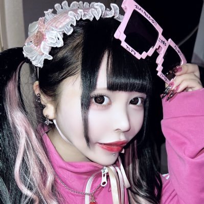TOSHITSU_U's profile picture