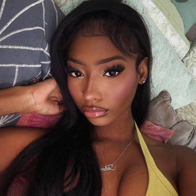 #FREEBANDZZZ💋's profile picture