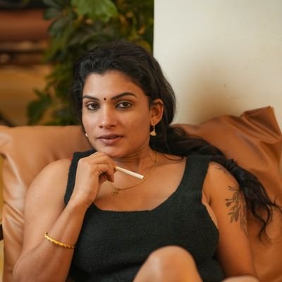 மாலதி 🤤's profile picture