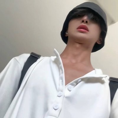 niklupe831's profile picture