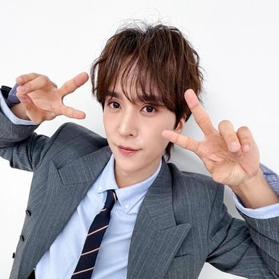 행만감축 윶😎🪽⁺'s profile picture