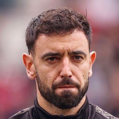 vïčťöř🇵🇹's profile picture