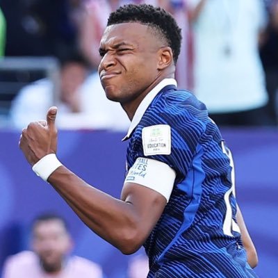 Ali Madrid's profile picture