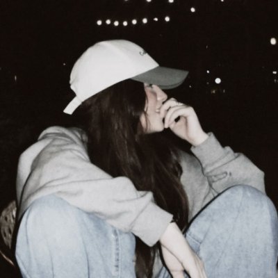 juls ٠࣪⭑'s profile picture