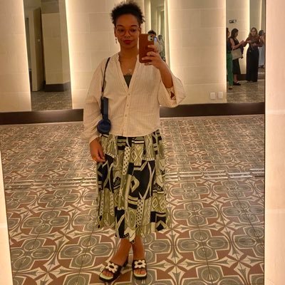 yasmim as raízes's profile picture