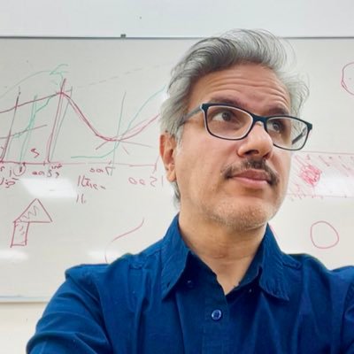moayadcom's profile picture