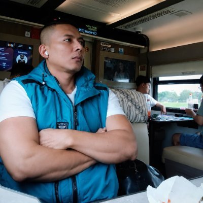 NotyourSugardaddy's's profile picture