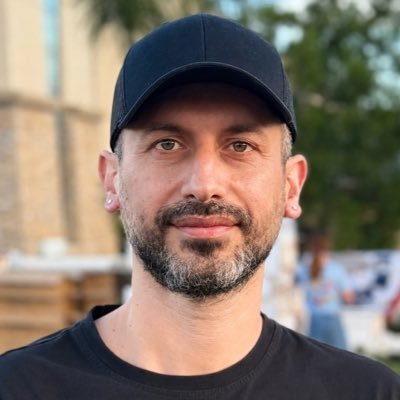 AliEbrahimzade_'s profile picture