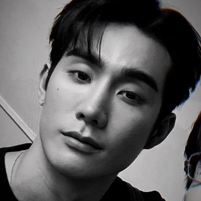 ใครชอบใครก่อน ꒰🍅꒱ ?'s profile picture