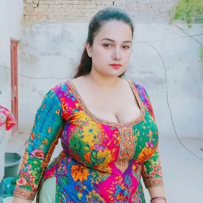 Hina Shaheen Official's profile picture