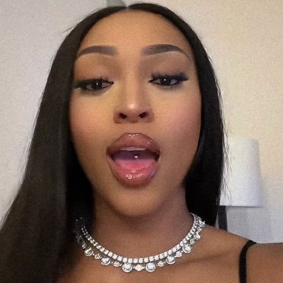 zavanté.˙⋆♱'s profile picture