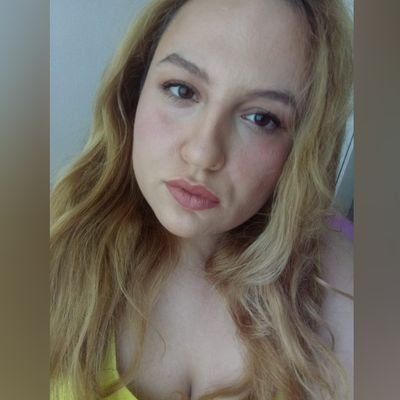 𝓑𝓾𝓻𝓬𝓾 🍓🐣's profile picture