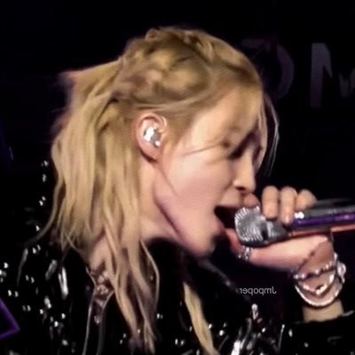starkoomii's profile picture