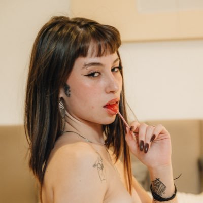 BABYAGGYY's profile picture