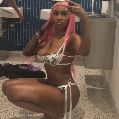MissPrettyFeet😘👣's profile picture