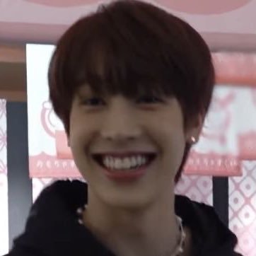 breadterism's profile picture