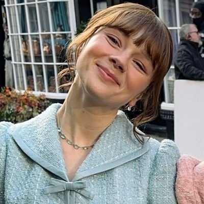isa 💌's profile picture