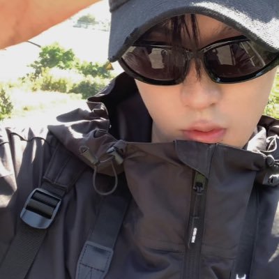 pow's profile picture