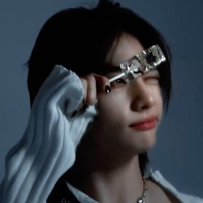 •Hwang찌니‧₊˚ DO IT∞⁸'s profile picture