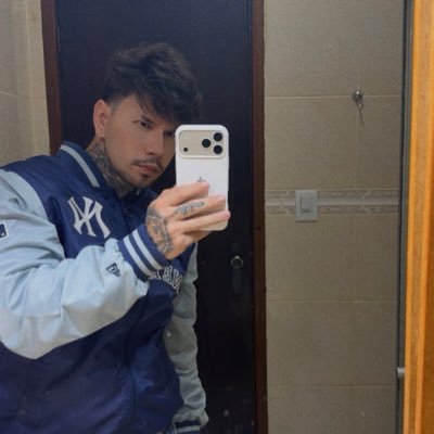 umANSIOS0's profile picture