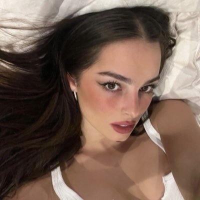 valentina's profile picture