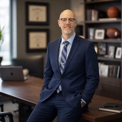 TweetsbyCoachP's profile picture