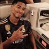 jaden🇫🇷 的头像