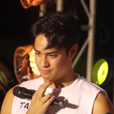 โฟ's profile picture