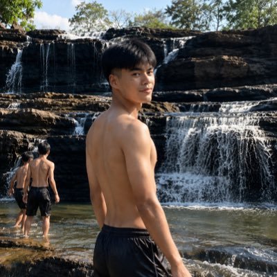 T_T's profile picture