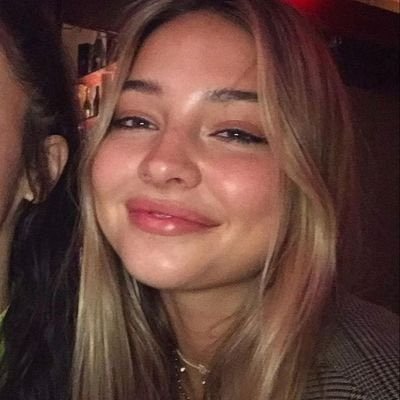 ceren's profile picture